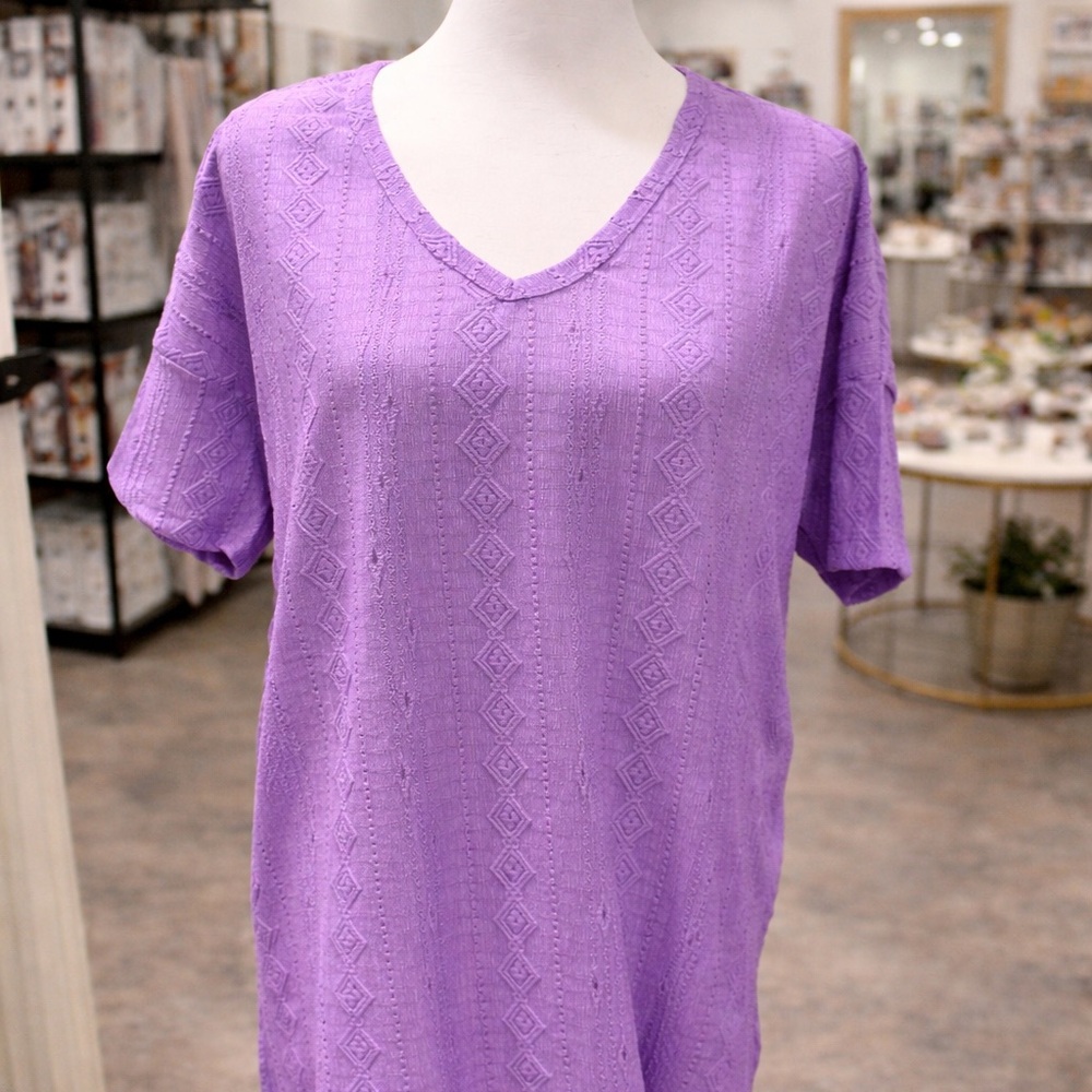 White Birch Textured Top Size Small Oversized V-Neck | Detailed Pattern NWOT